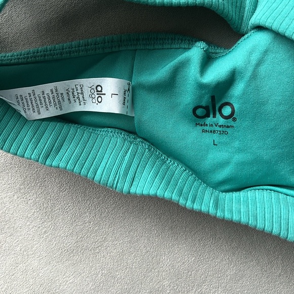 ALO Yoga Blissful Rib Knit Sports Bra in Ocean Teal Size Large - Picture 9 of 9